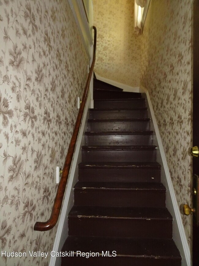 Photo - 823-825-825 Columbia St