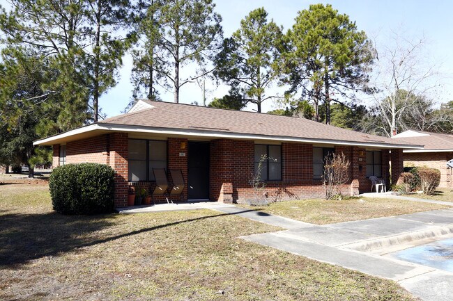 Photo - Patterson Terrace Residence Apartments