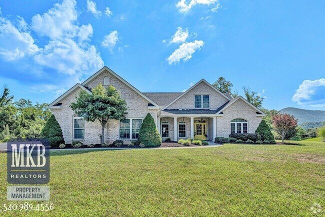Building Photo - 7621 Nandina Dr Rental