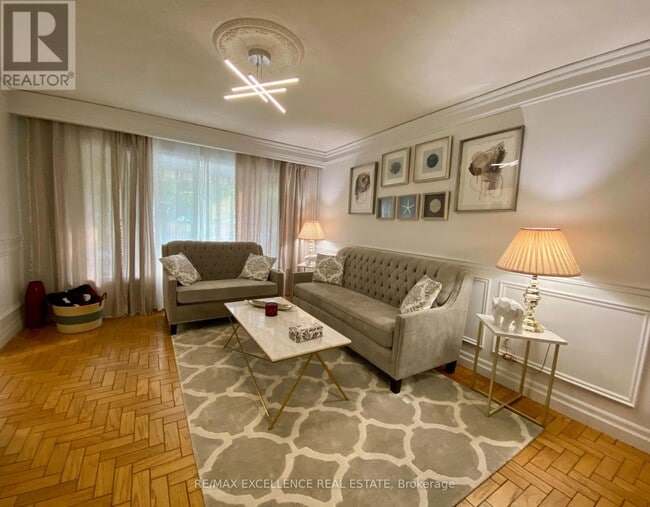 Photo - 485 Gowland CR