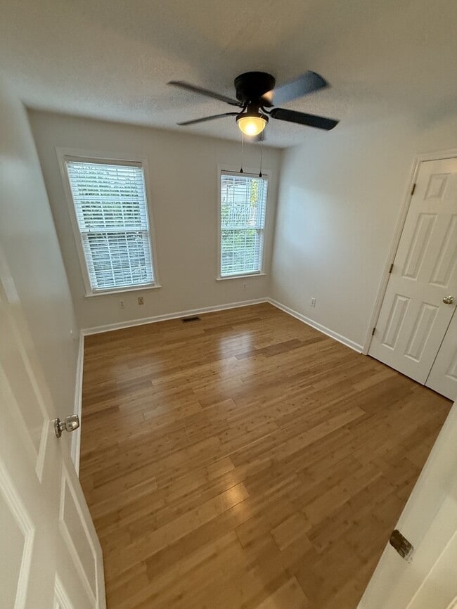 Photo - 304 Aqua Marine Ln