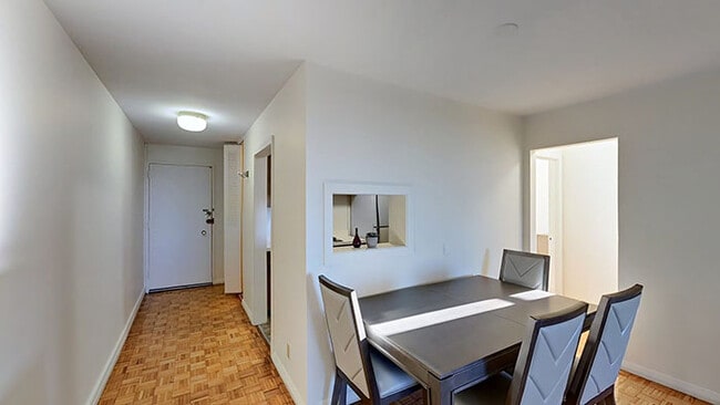 Photo - Regency Building