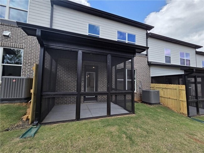 Photo - 5724 Urban Vlg Wy