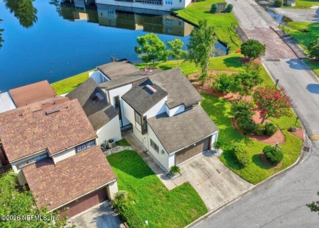 Photo - 7812 Linkside Dr