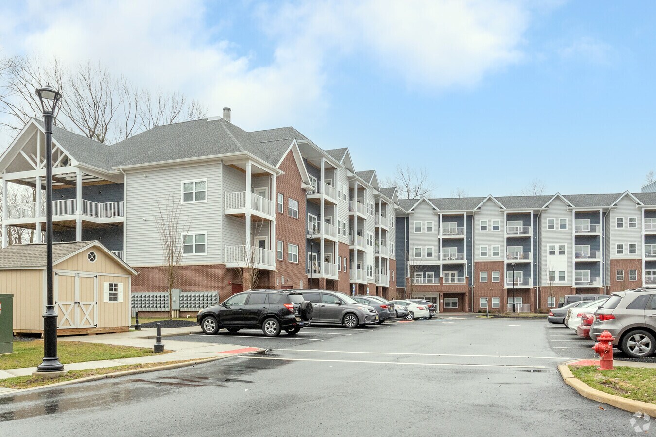 Wemrock Senior Living (55+) Apartments Freehold, NJ