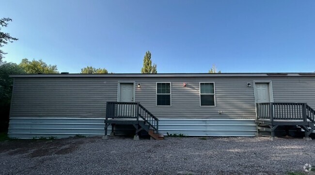 Building Photo - 19 2nd St E Rental