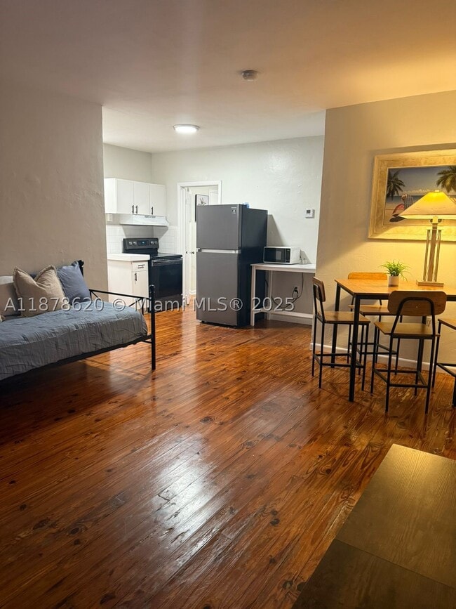 Building Photo - 1289 Marseille Dr Unit 46