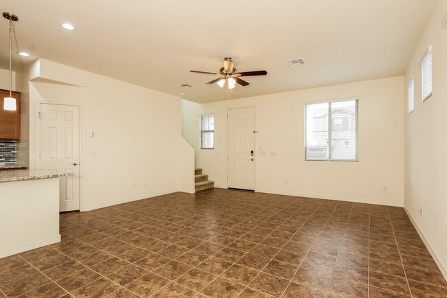 Photo - 3815 S 58th Ln