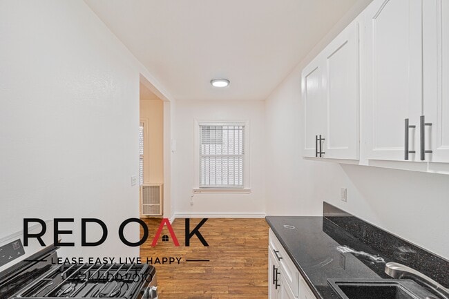 Photo - 1412 N Kingsley Dr Unit 104