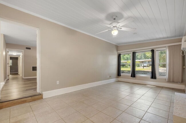 Photo - In Town Location on This Mid Century Home