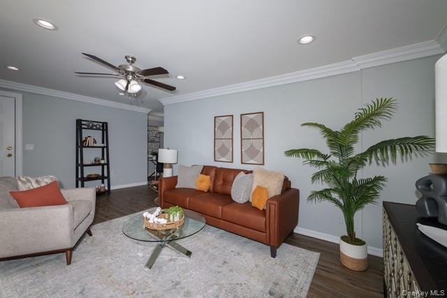 Photo - 45 Golden Ave Unit J06