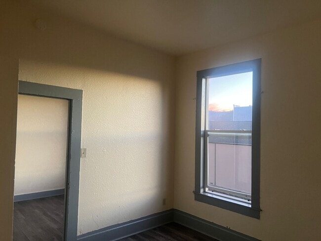 Photo - 931Del Unit 7