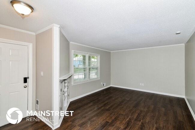 Photo - 512 Hargis Ln