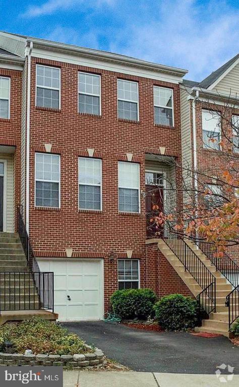 Building Photo - 2503 James Monroe Cir Rental