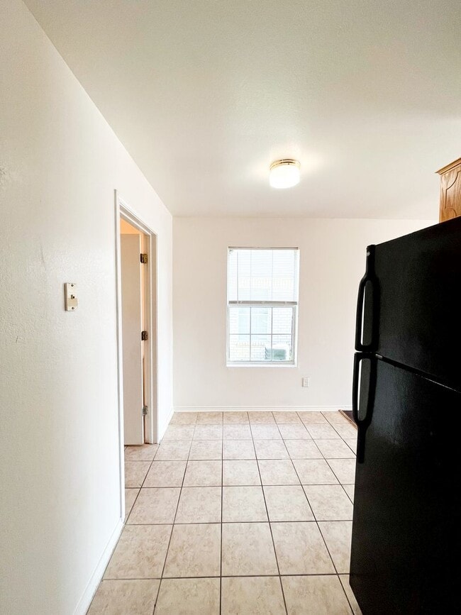 Photo - 4207 July Dr Unit D