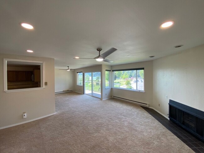 Photo - 9715 NE Juanita Dr Unit 310B