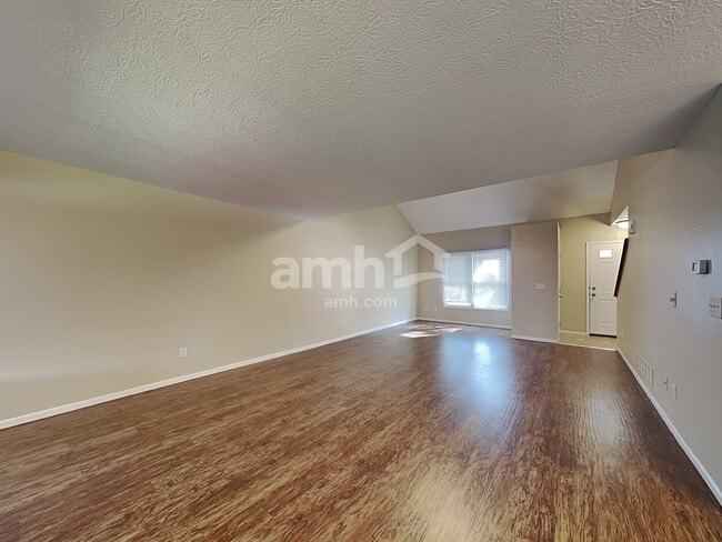 Photo - 279 Rockmill St