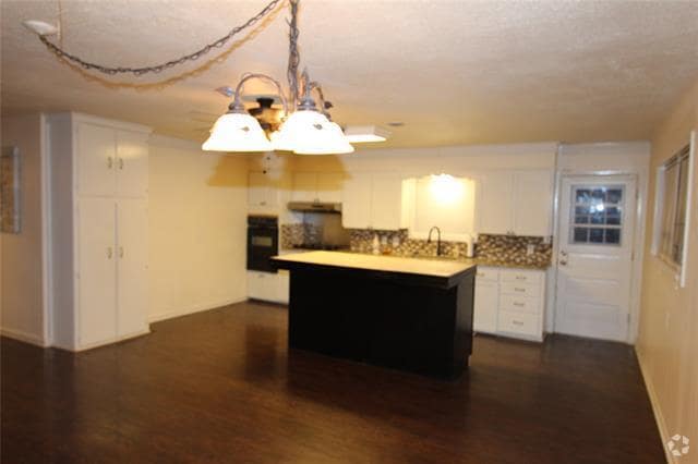 Building Photo - 728 S Burdette Ave Rental