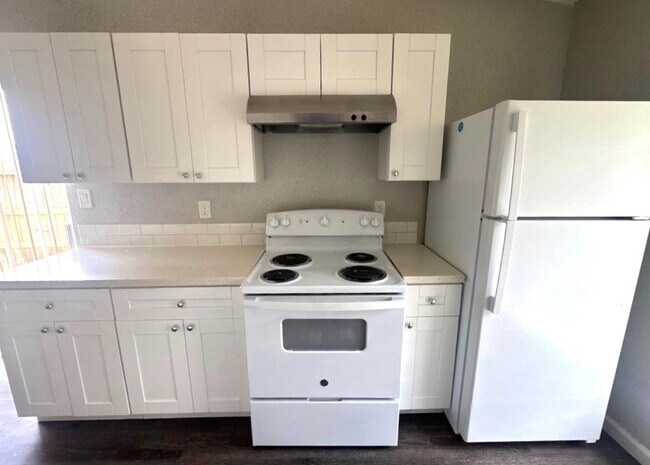 Photo - 11217 Pender Ln