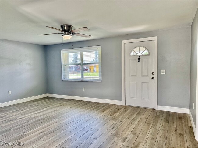 Photo - 2169 Barry Dr