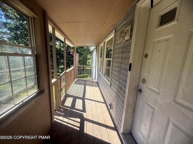 Photo - 2186 Spring Dr