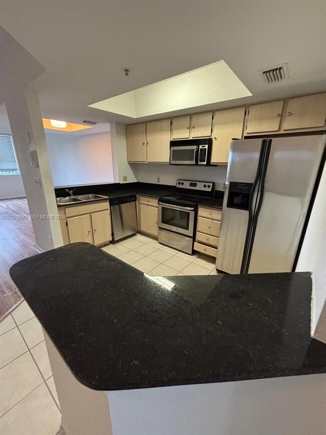 Photo - 705 SW 148th Ave
