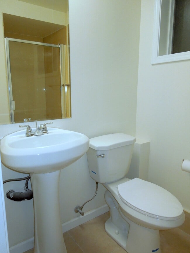 Photo - 250 Allen Dr Unit San Bruno lower