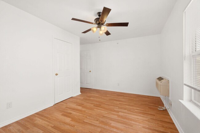 Photo - Flat Rock Creek Apartments