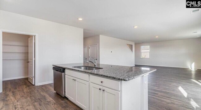Photo - 2075 Grovefield Dr