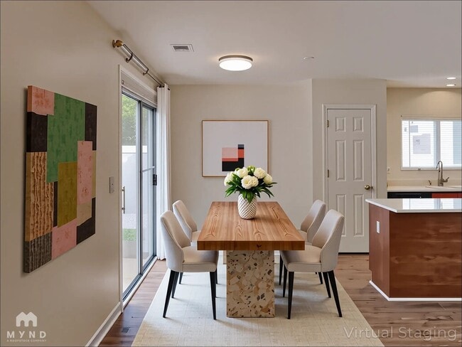 Photo - 3652 Marshlane Way