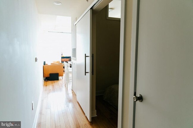 Photo - 1430 South St