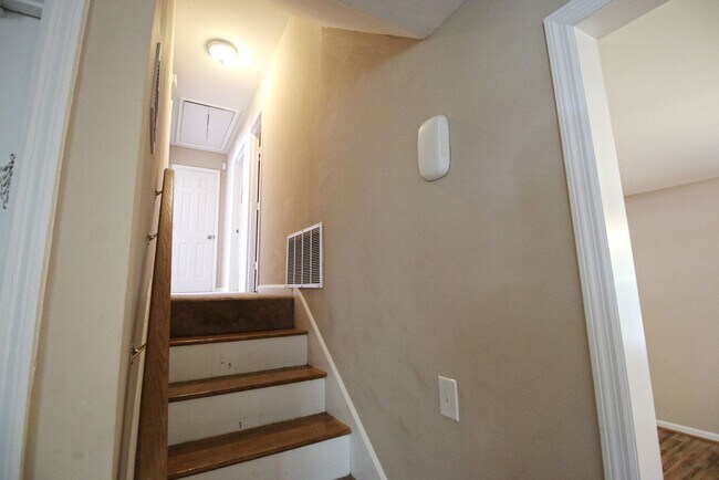 Photo - Fabulous 4 bedroom 2.5 bath Forest Acres home