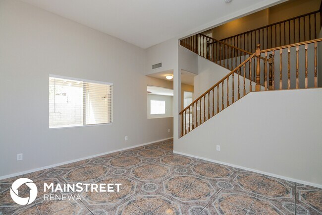 Photo - 8341 W Hughes Dr