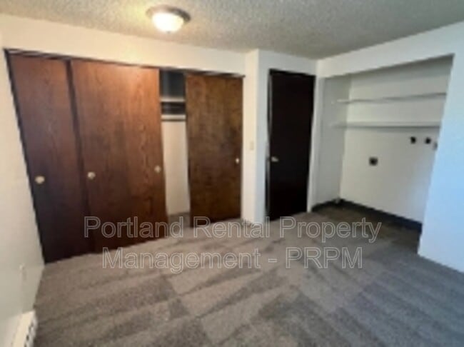 Photo - 19109 SE Yamhill St