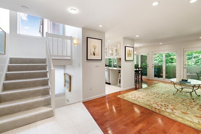 Photo - 241 Perkins St Unit E101