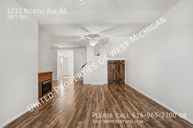 Photo - 1233 North Ave NE