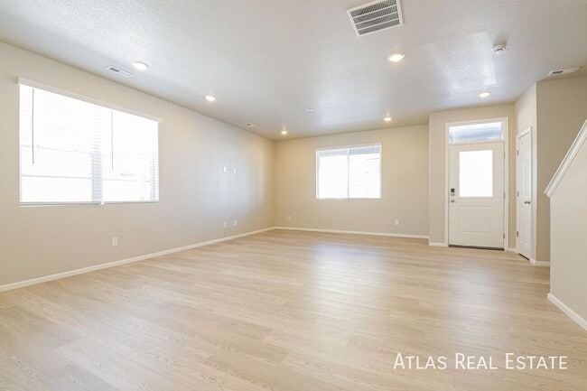 Photo - 20982 E 66th Ave