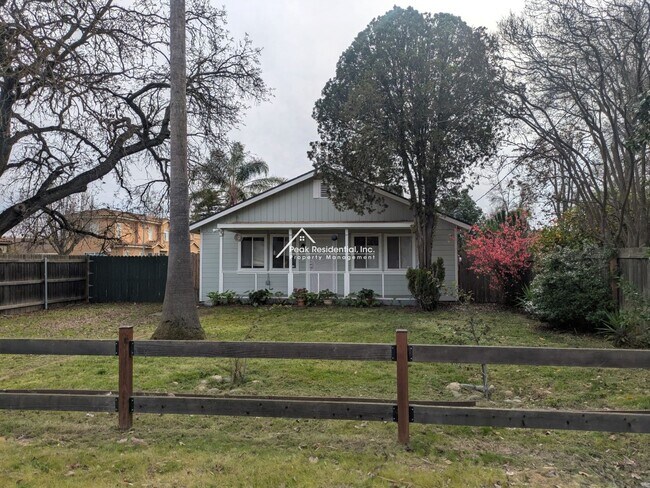 Photo - Updated Sacramento 2bd/1ba House Near UCD!