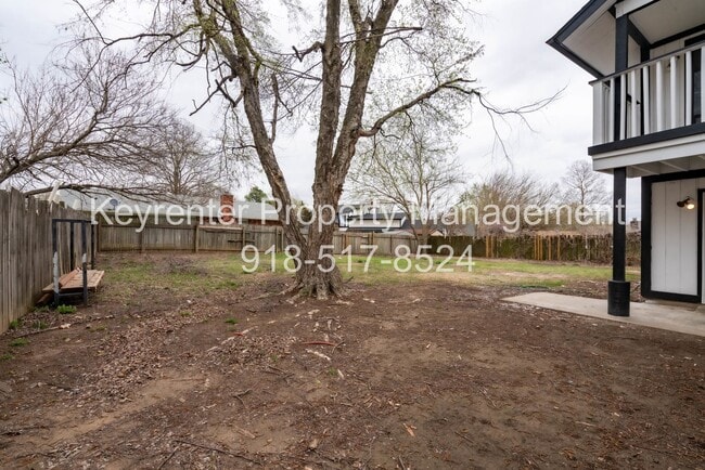 Photo - Gorgeous 3 Bedroom Remodel, BA Schools!