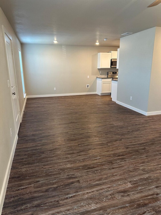 Photo - 1604 135th St