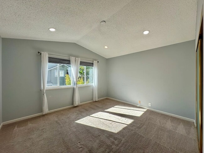 Photo - 5225 Mill Creek Ln