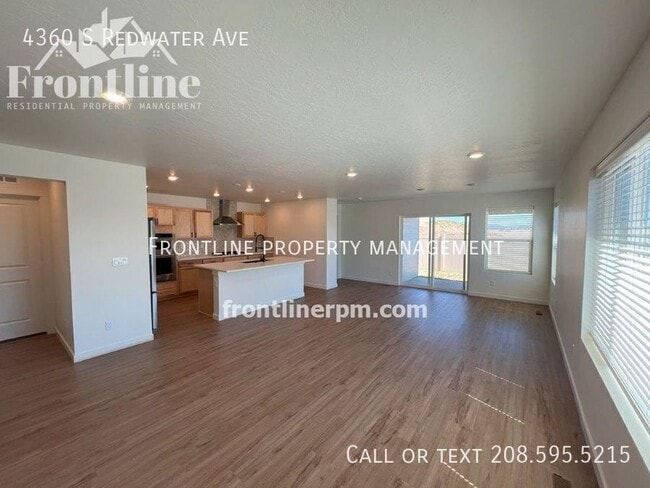 Photo - 4360 S Redwater Ave