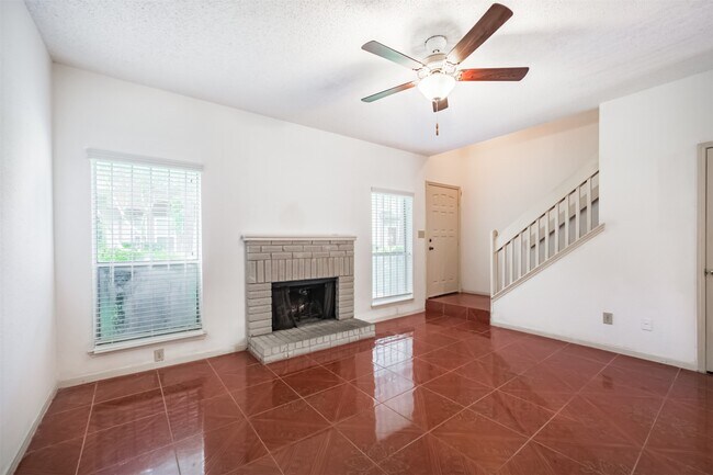 Photo - 12500 Brookglade Cir