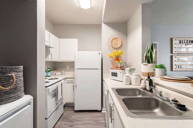 Photo - Cadence at Southern