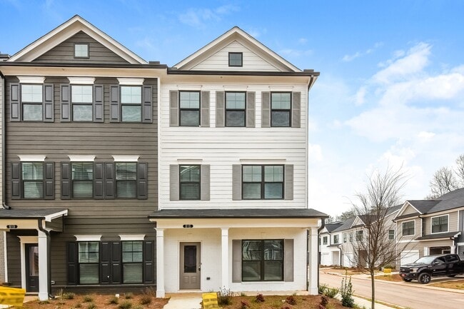 Building Photo - 235 Old Dawsonville Rd