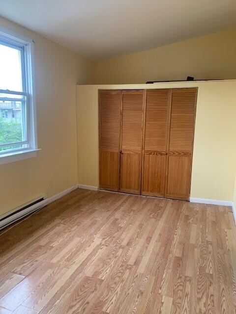 Photo - 122 W 15th St Unidad 2