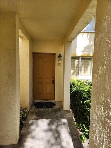 Photo - 4775 SW 62nd Ave Unit 102
