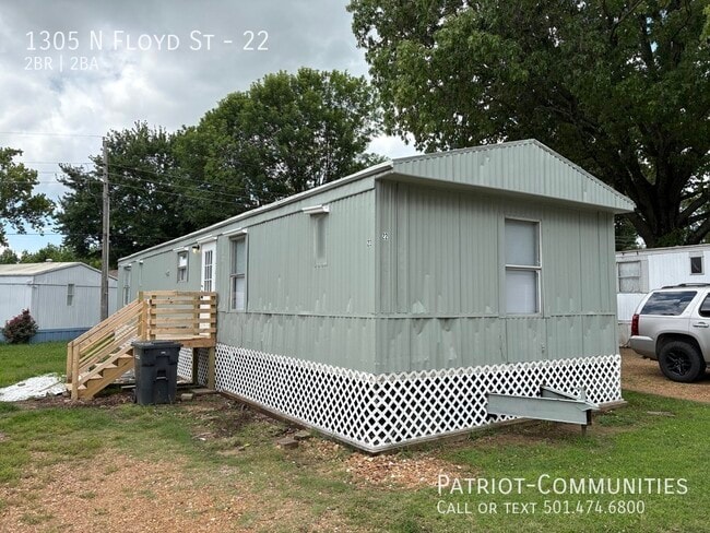 Building Photo - 1305 N Floyd St Rental