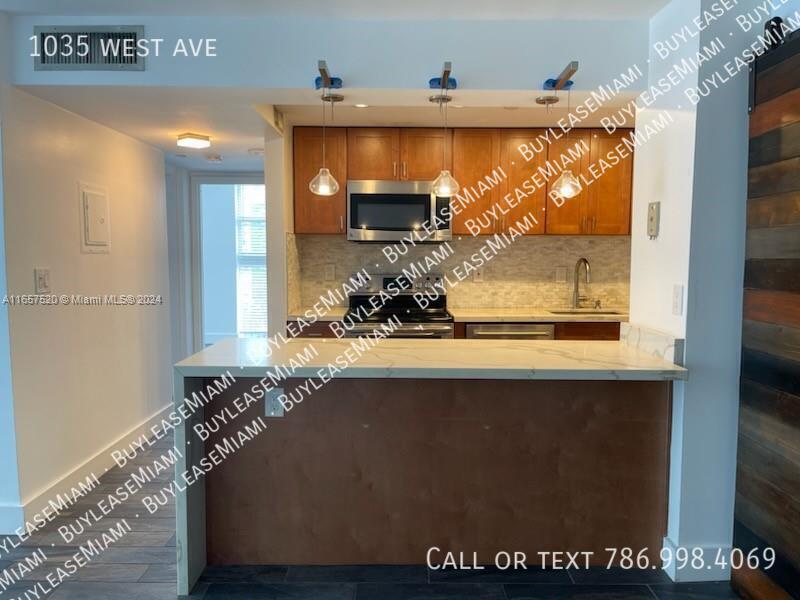 Photo - 1035 West Ave