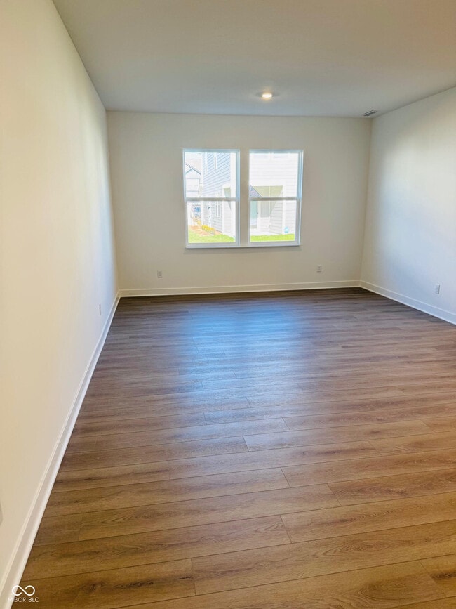 Photo - 15174 Swallow Fls Wy